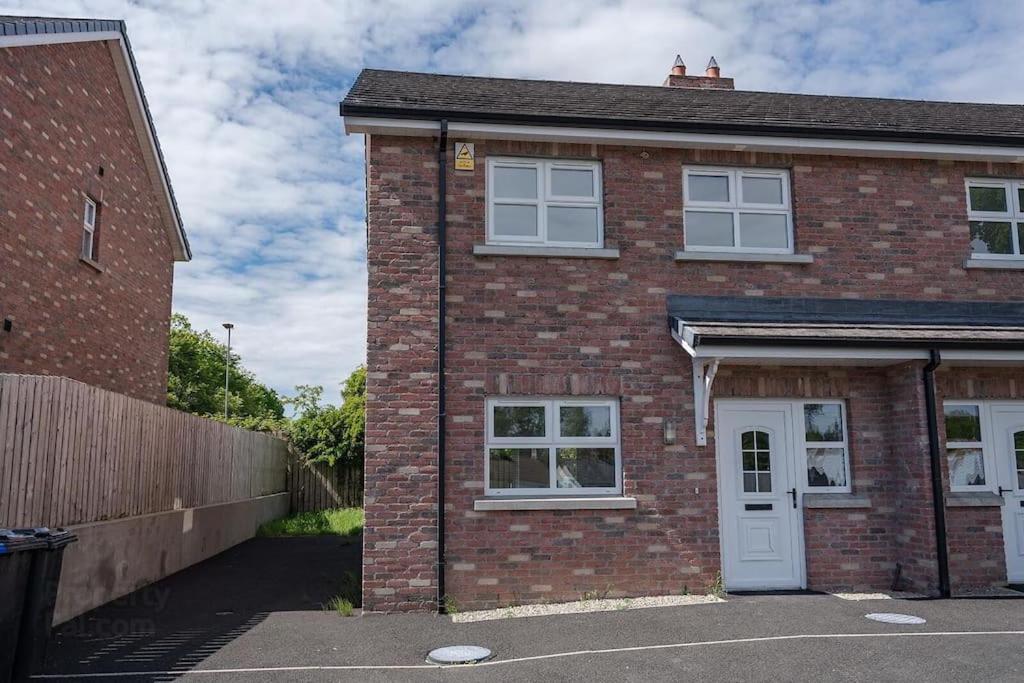 Cashel On The Coast, 3 Bedroom Holiday Home, บัลลีคาสเซิล ภายนอก รูปภาพ
