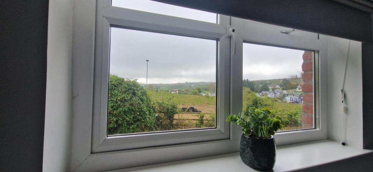 Cashel On The Coast, 3 Bedroom Holiday Home, บัลลีคาสเซิล ภายนอก รูปภาพ